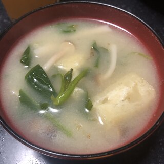 小松菜としめじのお味噌汁